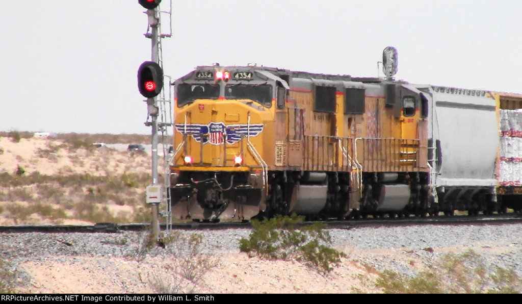 WB Manifest Frt @ Erie NV -1